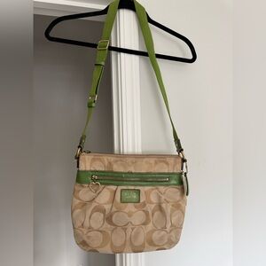 Coach Poppy beige green logo crossbody bag
